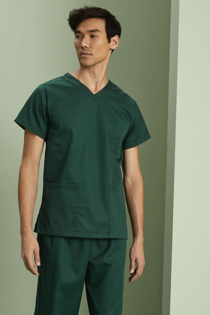 The Advantages of Wearing Green Scrubs in Warm Environments