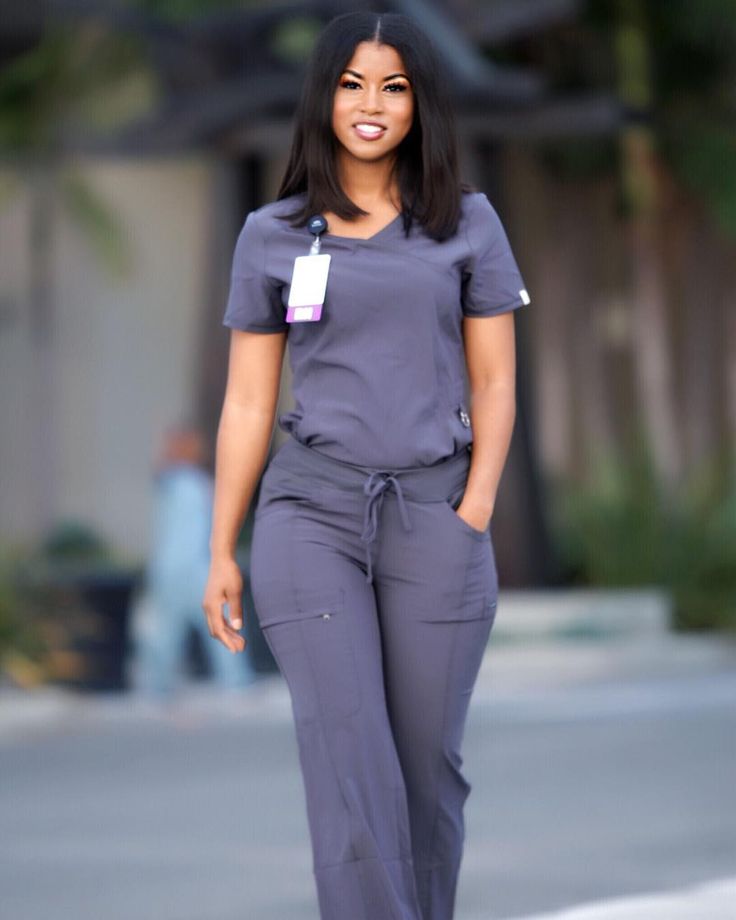 The Top 5 Reasons Why Cherokee Scrubs are the Perfect Choice for Healthcare Professionals