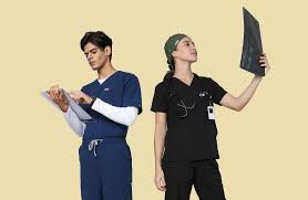 How to Pick the Best Scrub Uniform for Long Shifts